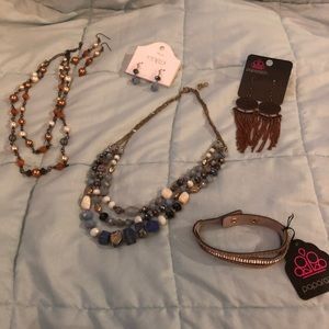 Fashion/costume jewelry grab bag